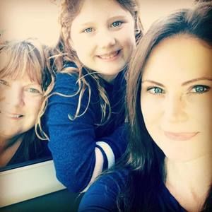 Meet your Posher, Crystal